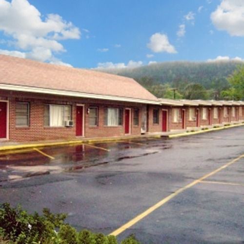 Shamrock Motel Hot Springs Esterno foto